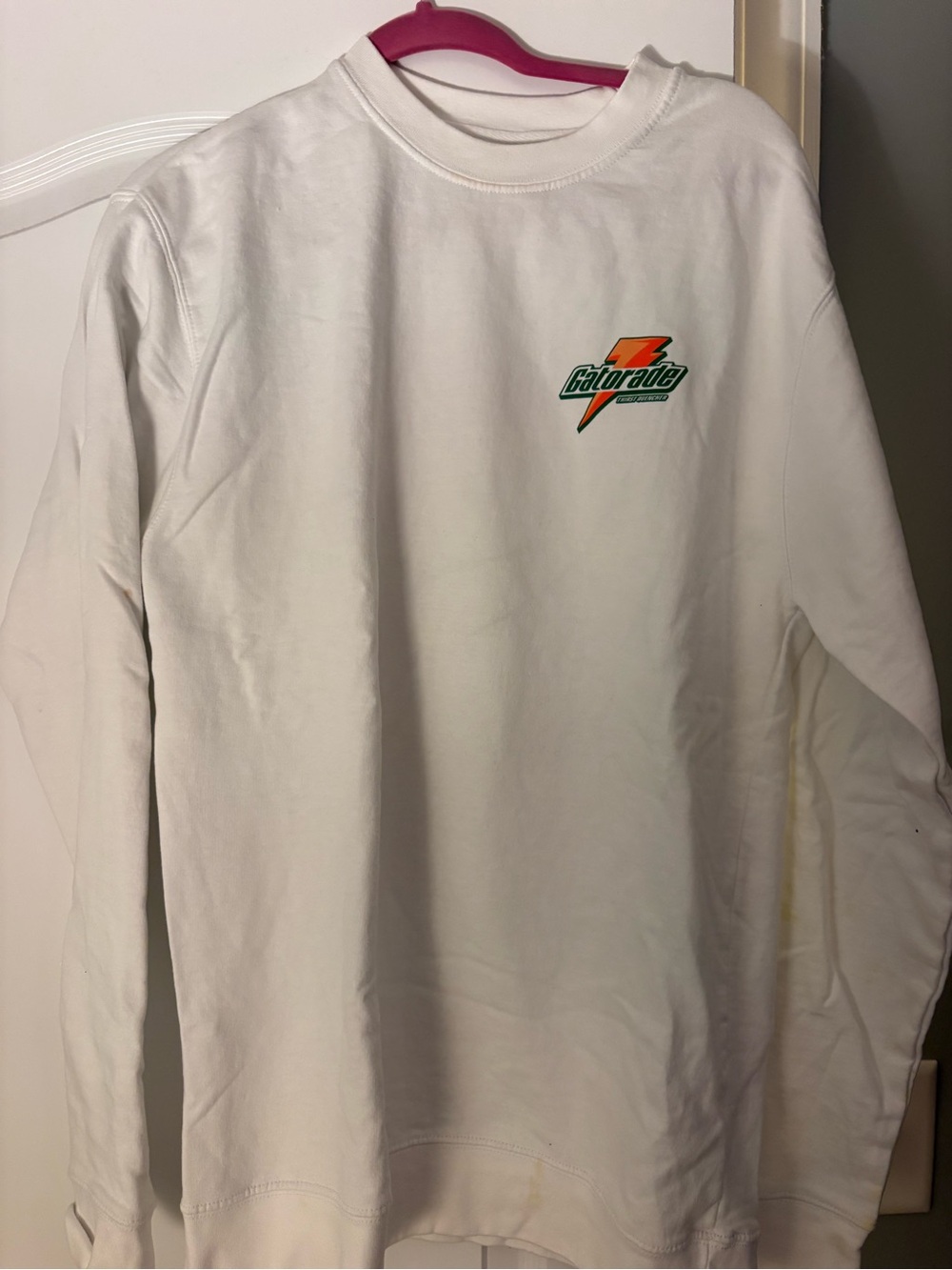 Gatorade White Crewneck Sweatshirt - Logo Chest Graphic
